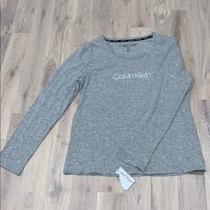 Large Calvin Klein sleepwear grey logo shirt